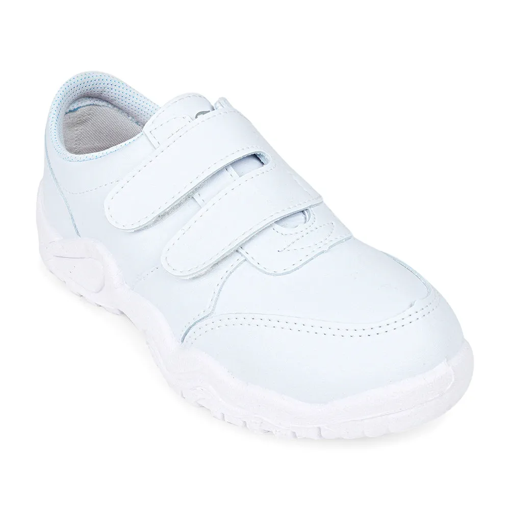 B.First SPEED School Sports Shoe