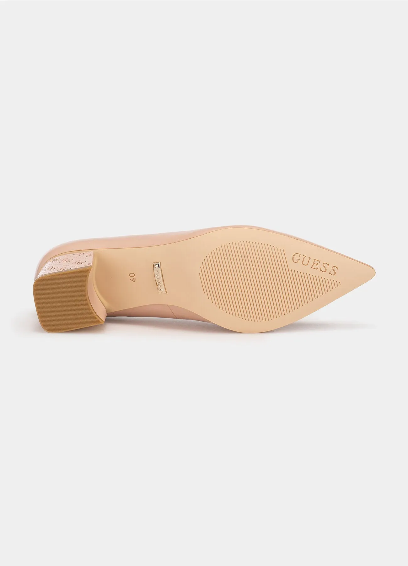 GUESS ZALEY BLOCK HEEL COURT SHOE - FINAL SALE ONLY