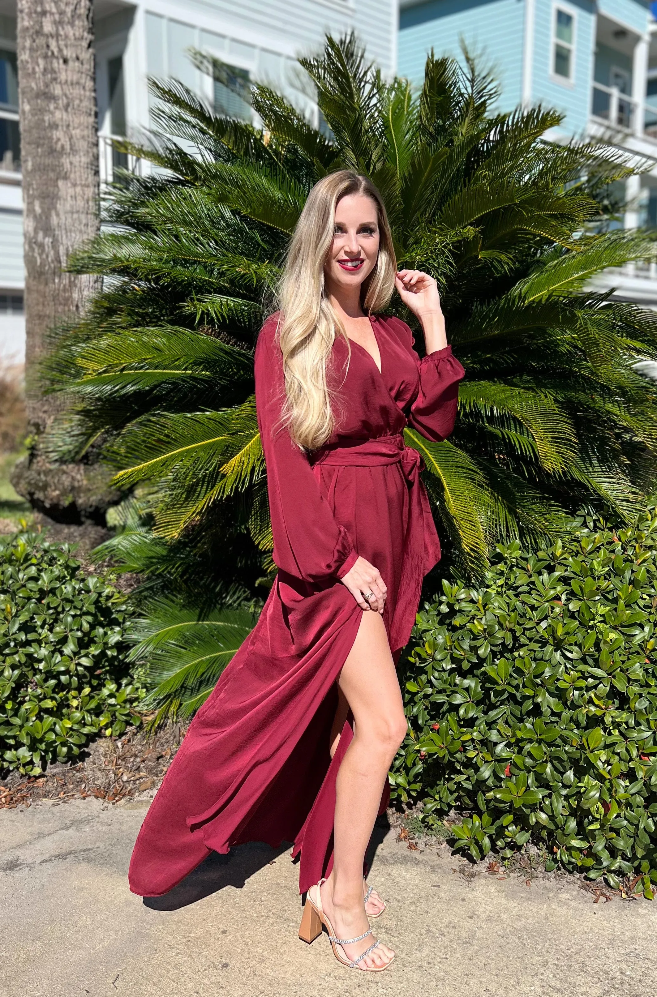 Jenna Belted Maxi Dress (Burgundy)