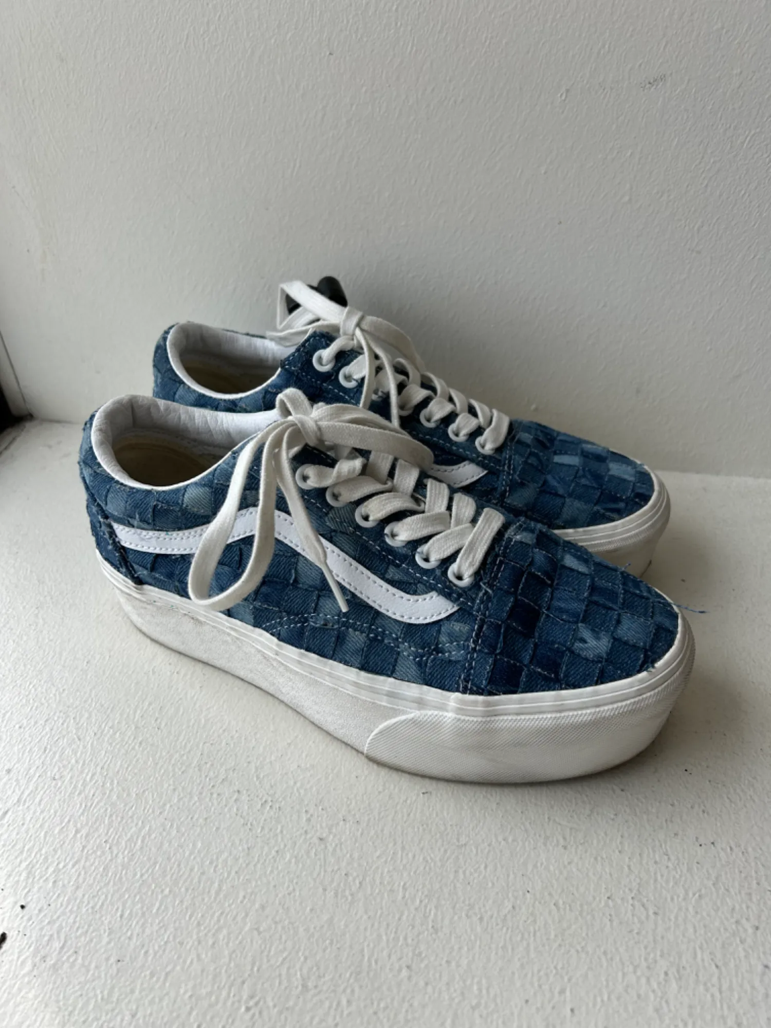 Vans Casual Shoes Womens 8